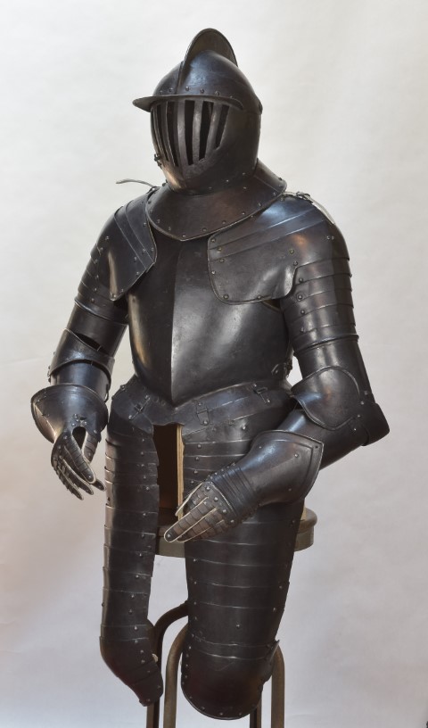 Cuirassier's Three Quarter Armor